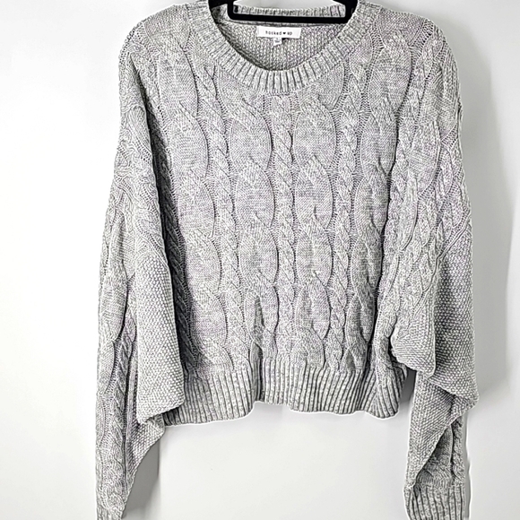 Hooked Up Heather Gray Crew Neck Cable Knit Sweater w Dolman Sleeves - Picture 1 of 10
